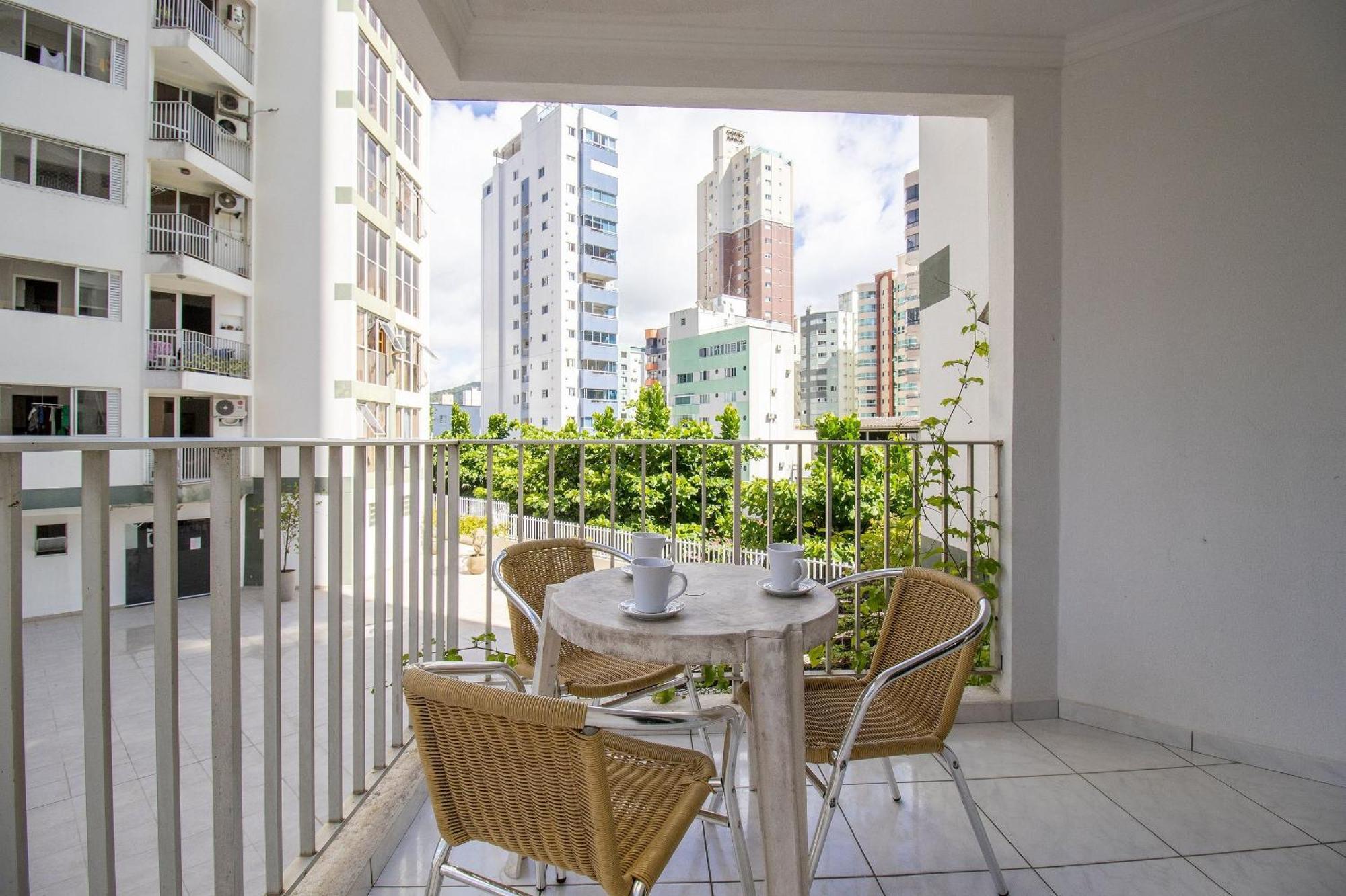 Prg11 - 4 Dorm, Aconchegante, Centro, Garagem Apartment Balneario Camboriu Exterior photo